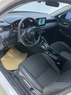 2023 Honda Vezel 1.5L CVT Tech, белый — фото 27