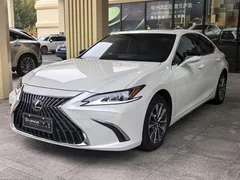 2022 Lexus ES 200 Excellence, белый — фото 1