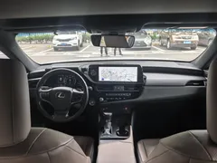 2022 Lexus ES 200 Excellence, белый — фото 7