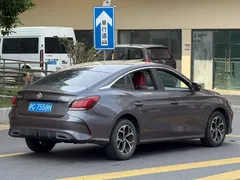 2021 MG MG5 180DVVT CVT Youth Luxury — фото 9