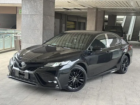 2022 Toyota Camry 2.0S Knight