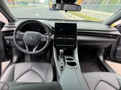 2022 Toyota Avalon 2.0L Luxury, чёрный — фото 4