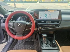2022 Lexus ES 200 Excellence — фото 13