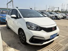 2022 Honda Fit 1.5L CVT Mugen, белый — фото 3