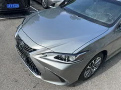 2021 Lexus ES 200 Excellence — фото 3