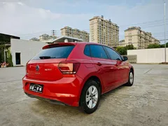 2021 Volkswagen Polo Plus 1.5L AT Panoramic, красный — фото 5