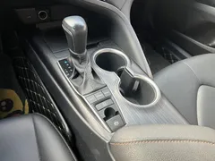 2021 Toyota Camry 2.5G Luxury, чёрный — фото 8