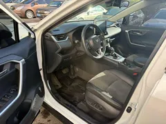 2023 Toyota RAV4 2.0L CVT 4WD Adventure, белый — фото 4