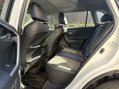2023 Toyota RAV4 2.0L CVT 4WD Adventure, белый — фото 6