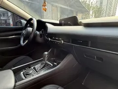 2021 Mazda Mazda3 2.0L AT, белый — фото 11