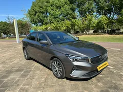 2022 Geely Emgrand 4th Gen 1.5L CVT Flagship — фото 3