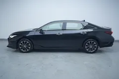 2022 Toyota Avalon 2.5L Luxury, чёрный — фото 3