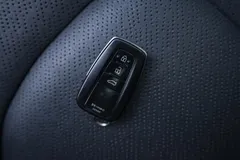 2022 Toyota Avalon 2.5L Luxury, чёрный — фото 16