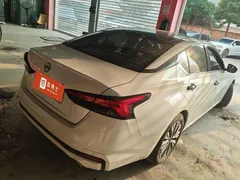 2022 Nissan Teana 2.0L XE, белый — фото 2