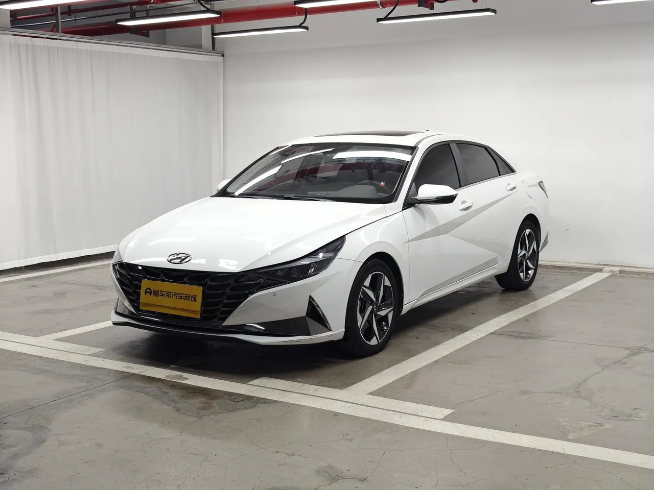 2022 Hyundai Elantra 1.5L CVT LUX Premium