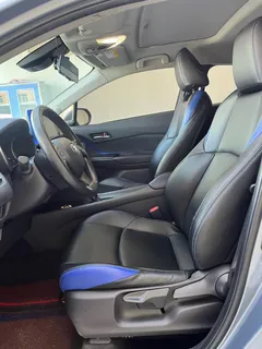 2022 Toyota C-HR 2.0L Leading, синий — фото 4