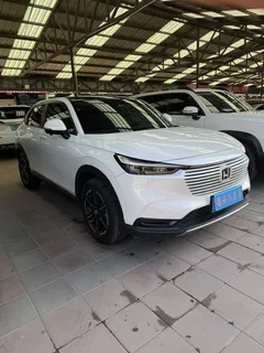 2023 Honda Vezel 1.5L CVT Tech, белый — фото 3