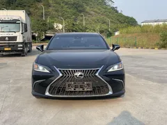 2022 Lexus ES 200 Excellence, чёрный — фото 3