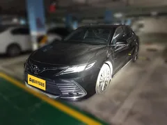 2023 Toyota Camry 2.5G Luxury, чёрный — фото 1
