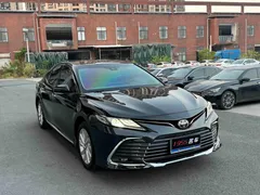 2023 Toyota Camry 2.0G Luxury, чёрный — фото 3