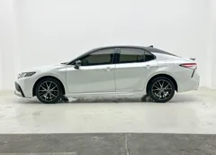 2021 Toyota Camry 2.5S Fashion, белый — фото 4