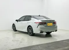 2021 Toyota Camry 2.5S Fashion, белый — фото 5
