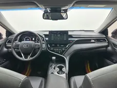 2021 Toyota Camry 2.5S Fashion, белый — фото 9