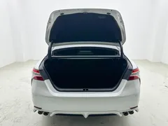 2021 Toyota Camry 2.5S Fashion, белый — фото 15