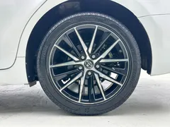 2021 Toyota Camry 2.5S Fashion, белый — фото 16