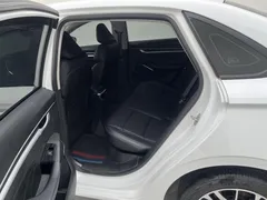 2023 Geely Emgrand 1.5L CVT Luxury Champion 4th Gen, белый — фото 18