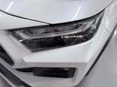 2023 Toyota RAV4 2.0L CVT 4WD Adventure, белый — фото 4
