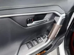 2023 Toyota RAV4 2.0L CVT 4WD Adventure, белый — фото 9