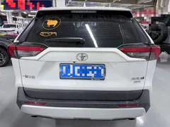2023 Toyota RAV4 2.0L CVT 4WD Adventure, белый — фото 17