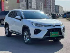 2021 Toyota Wildlander 2.0L 4WD Luxury, белый — фото 3