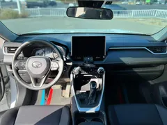 2021 Toyota Wildlander 2.0L 4WD Luxury, белый — фото 5