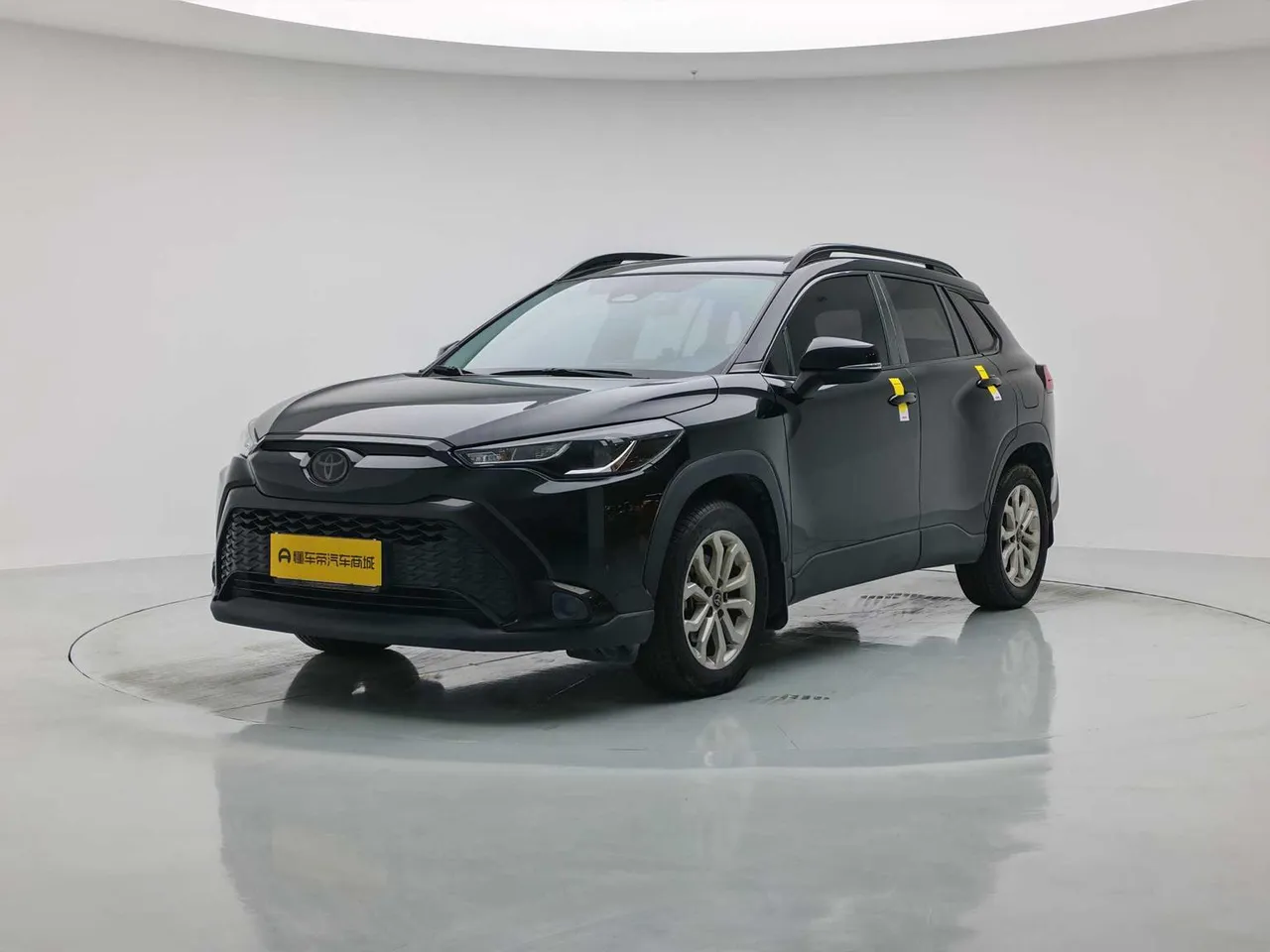 2023 Toyota Frontlander 2.0L CVT Leading