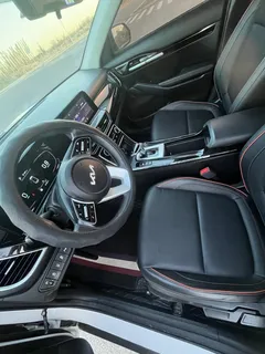 2023 Kia Seltos 1.5L IVT Luxury, белый — фото 9