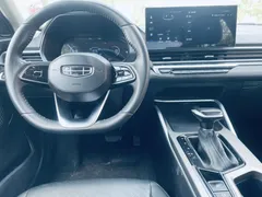 2022 Geely Emgrand 4th Gen 1.5L CVT Luxury, белый — фото 6