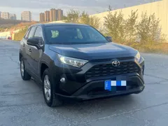 2023 Toyota RAV4 2.0L CVT 2WD, чёрный — фото 3