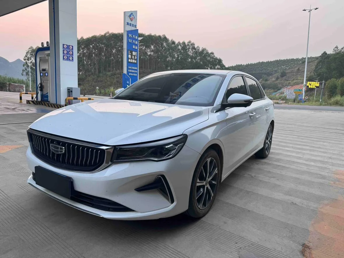2022 Geely Emgrand 4th Gen 1.5L CVT Premium
