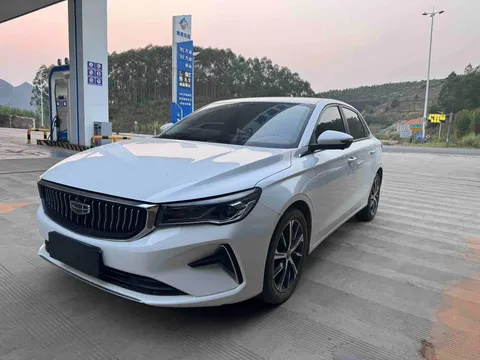 2022 Geely Emgrand 4th Gen 1.5L CVT Premium