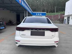 2022 Geely Emgrand 4th Gen 1.5L CVT Premium, белый — фото 5