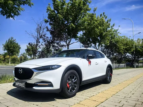 2021 Mazda CX-4 2.0L 2WD