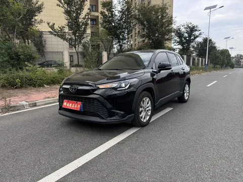 2022 Toyota Frontlander 2.0L CVT Elite