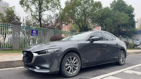 2022 Mazda Mazda3 2.0L AT
