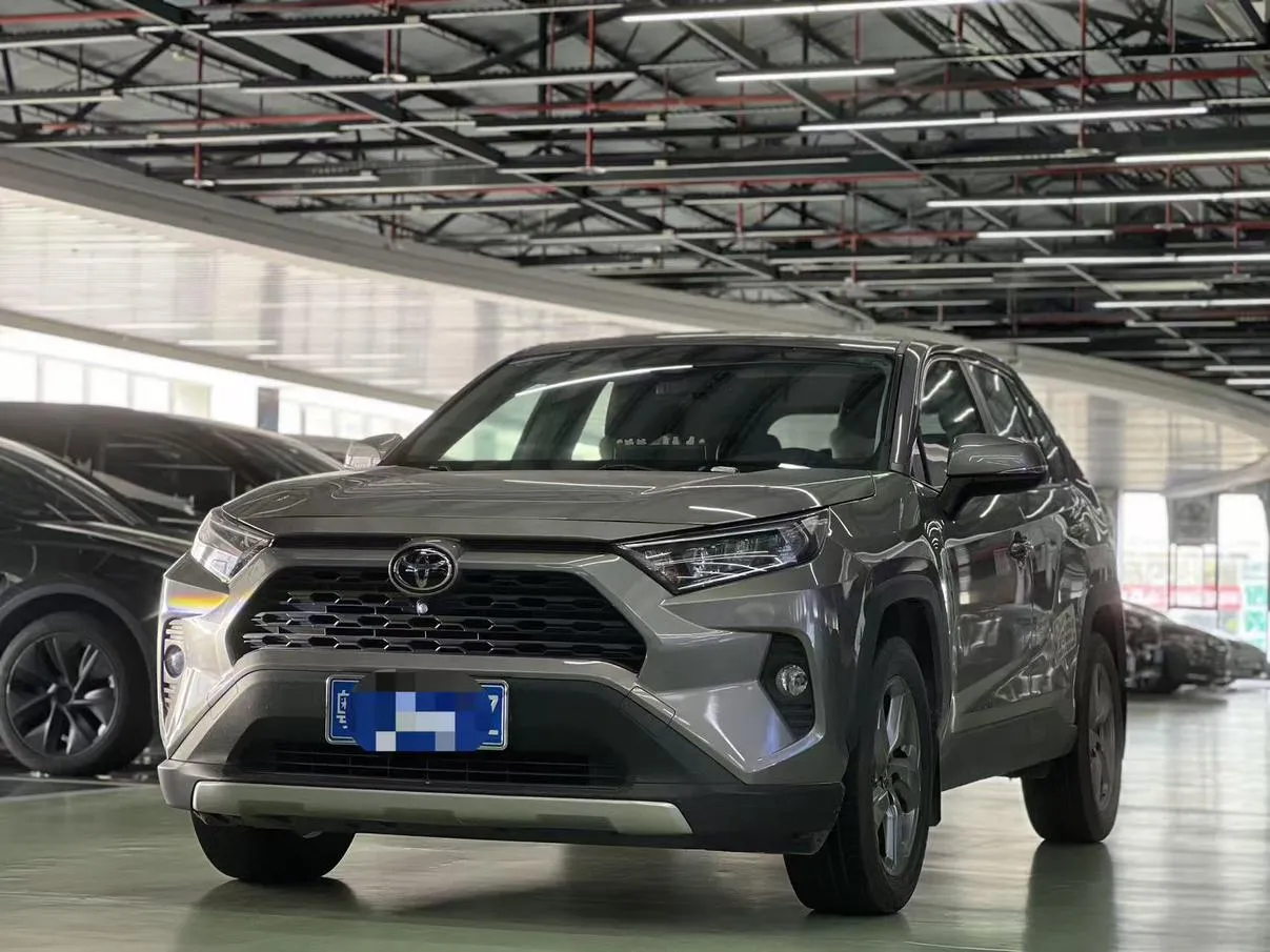 2021 Toyota RAV4 2.0L CVT 2WD Fashion