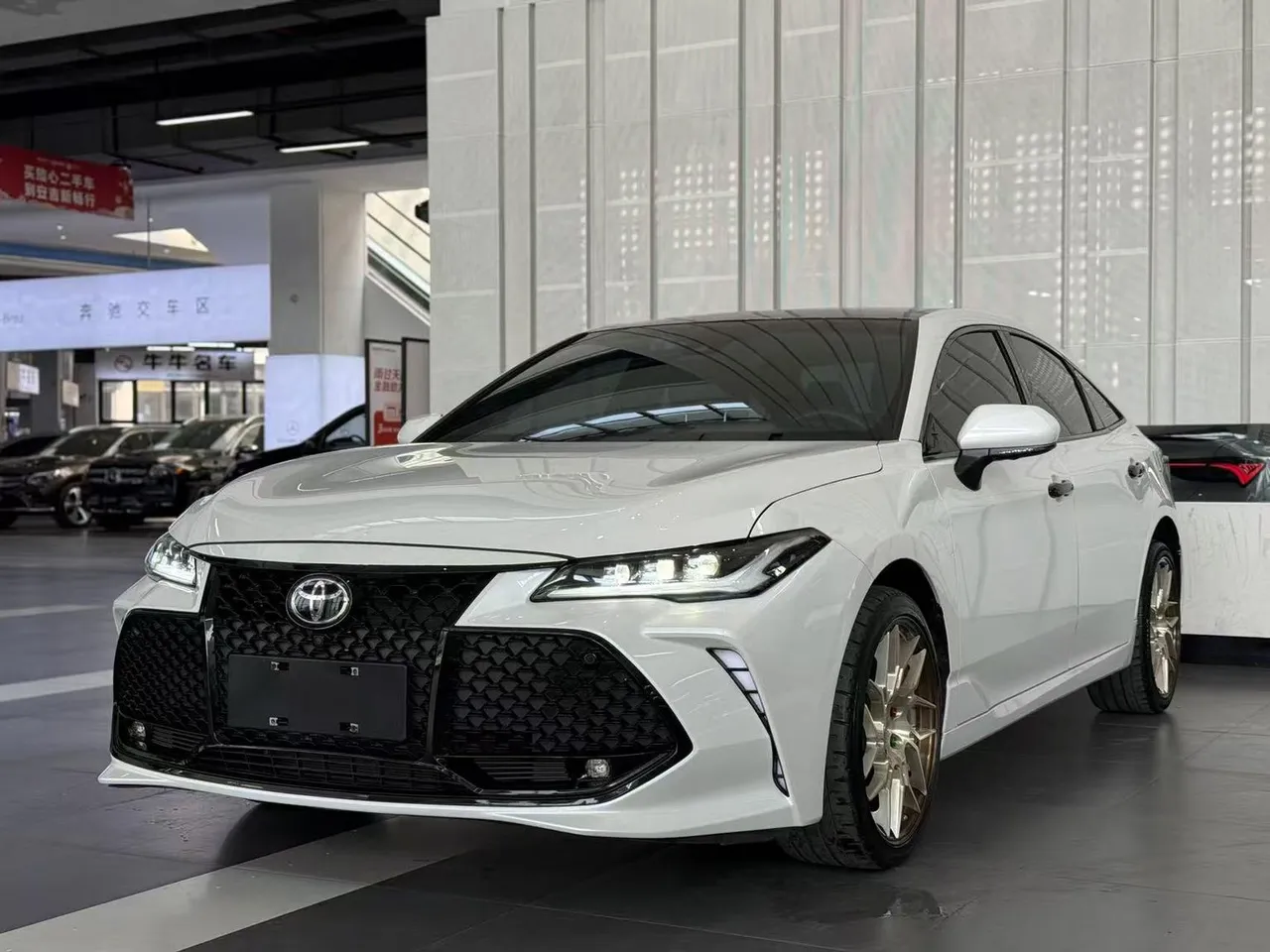 2023 Toyota Avalon 2.5L AT Touring Premium