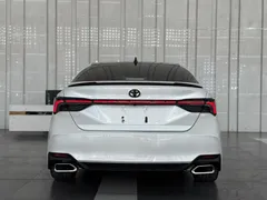 2023 Toyota Avalon 2.5L AT Touring Premium, белый — фото 12