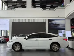 2023 Toyota Avalon 2.5L AT Touring Premium, белый — фото 14