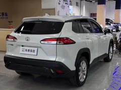 2023 Toyota Frontlander 2.0L CVT Leading, белый — фото 7